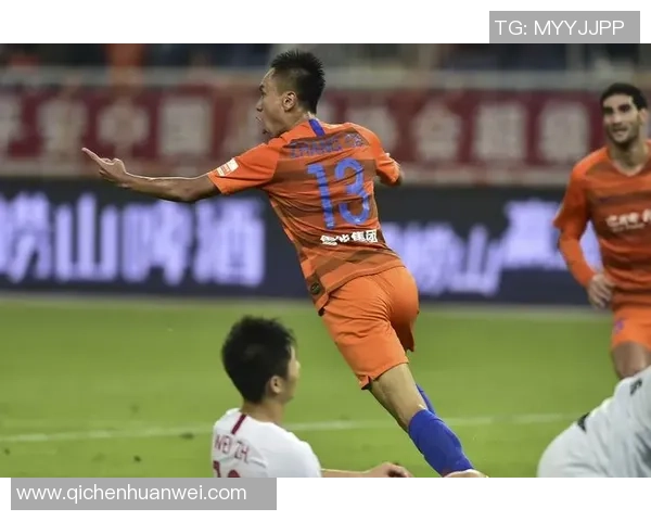 足球纪实:记录上海足球队的突破历程 足球纪实:记录上海足球队的突破历程